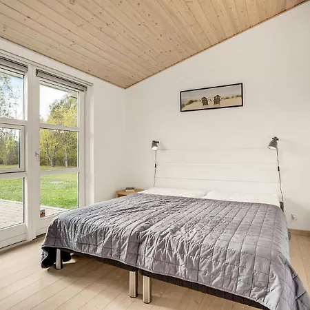 3 Bedroom Lovely In Holiday home Rodby