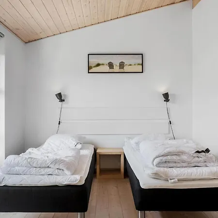 Дом отдыха 3 Bedroom Lovely In