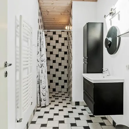 3 Bedroom Lovely In Rødby