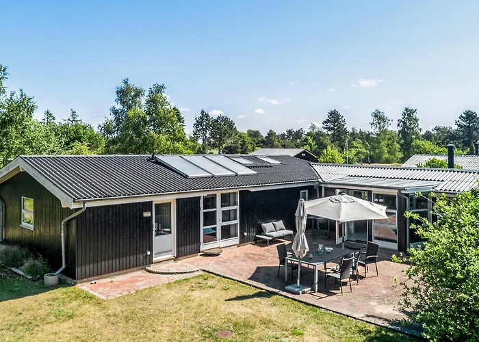 3 Bedroom Lovely In Rødby